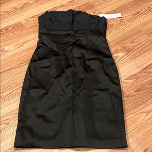 NWT Maggy London strapless ruffle Cocktail Dress 4